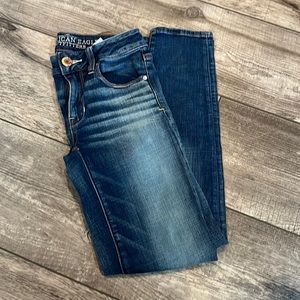 NWOT American Eagle super stretch jeans